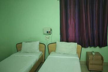 هتل Maxi Stay   Royapettah