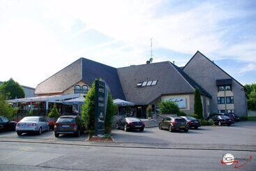 Threeland - Petange
