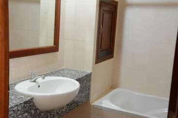 پانسیون Mom's Guesthouse