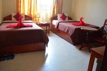 پانسیون Mom's Guesthouse