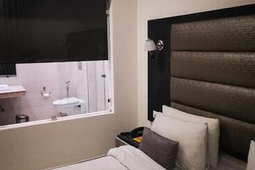 اقامتگاه Pk Residency