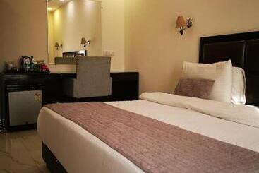 اقامتگاه Pk Residency