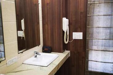 اقامتگاه Pk Residency