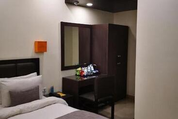 اقامتگاه Pk Residency