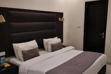 اقامتگاه Pk Residency