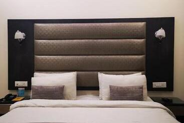 اقامتگاه Pk Residency