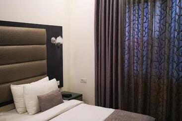 اقامتگاه Pk Residency
