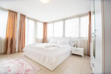 Saki Apartments