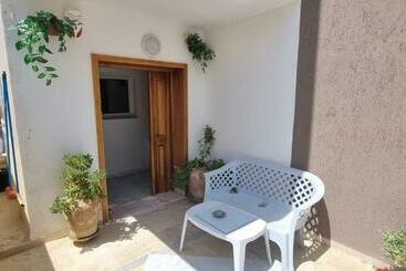 L Andalousia 10 Minutes From Airport