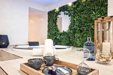 Majord Home Spa 5   La Source Cœur Vieille Ville