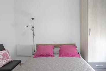 Flatguest Las Canteras Beach 10
