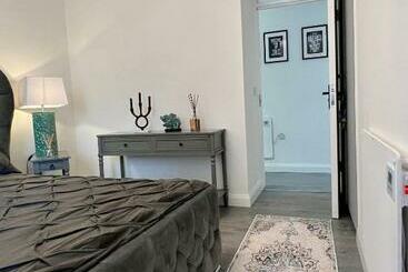 Lovely Apartment In Castlebar