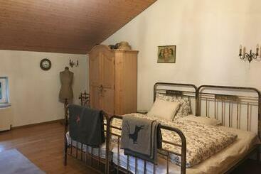 관광객 아파트 Apartment Zum Gemütlichen Karl