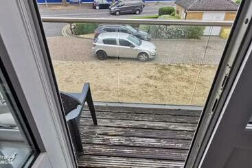 Lovely Spacious Big Room With Private Bathroom