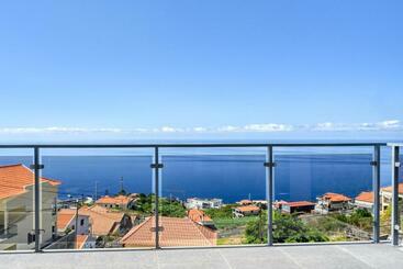 Bairos House, A Home In Madeira