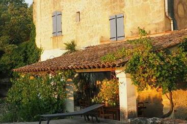 Mas Ancien à Uzès