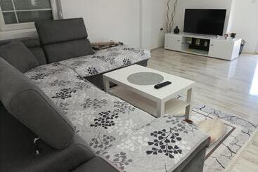 Ceca Apartment