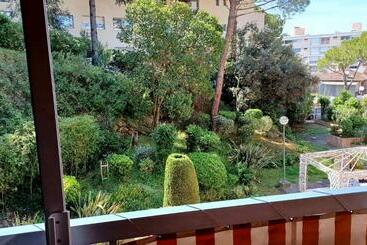 Studio Centre Ville Proche Mer
