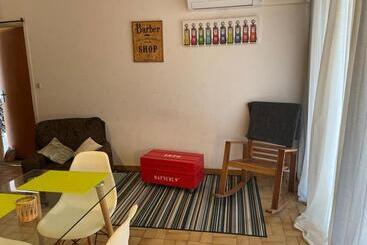 Excellent Emplacement Pour T2 Direct Sur La Plage