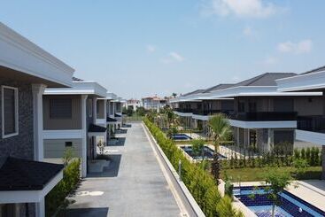 Nirvana Belek Villas