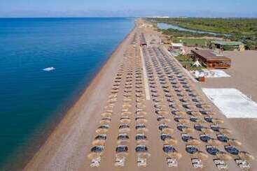 Nirvana Belek Villas