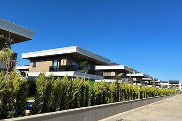 Nirvana Belek Villas