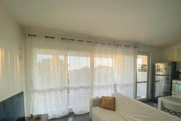 Tiresia Apartament 3 Bedrooms