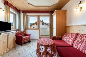 Жильё для туристов Residence Diana Apartment 101