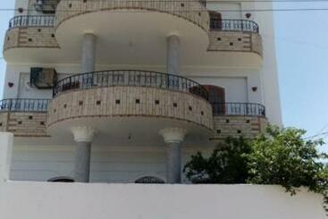 Lemon Tree House, New Spacious Apartment