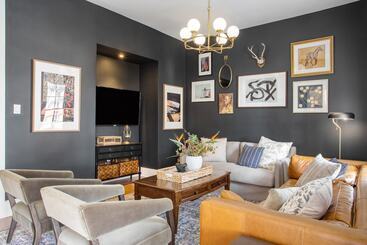 Ramsey By Avantstay Modern Character Home In Austin W/ Pool!