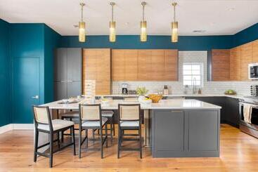 Ramsey By Avantstay Modern Character Home In Austin W/ Pool!