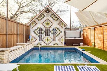 Ramsey By Avantstay Modern Character Home In Austin W/ Pool!