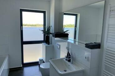 Exklusive Penthouse Wohnung Im Herzen Rostocks