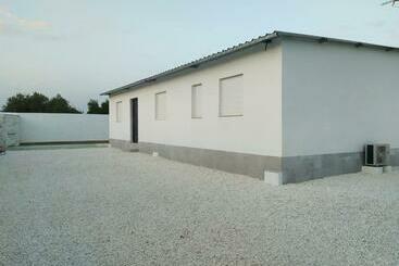 Villa Romadian