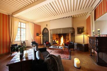 هتل Château De Varillettes