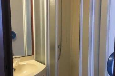 هتل Hôtel Amarante Besançon Micropolis