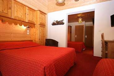هتل Hôtel Le Kandahar