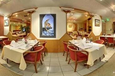 Logis Hotel De Paris