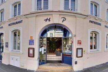 Logis Hotel De Paris