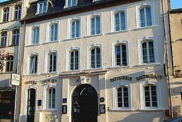Logis Hotel De Paris