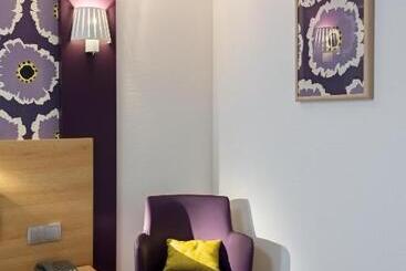 هتل Logis Grand Hôtel Des Bains