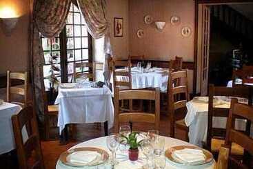 هتل Manoir Henri Iv
