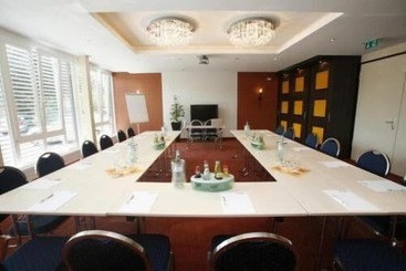 호텔 & Restaurant Alte Schule