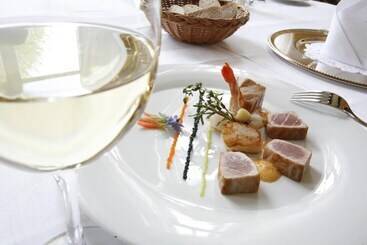 호텔 & Restaurant Alte Schule
