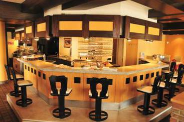 هتل Ristorante Kurtz