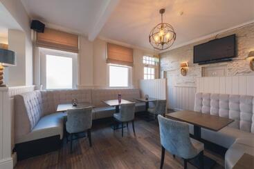 Somerset House Boutique Hotel And Restaurant