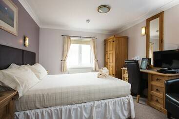 هتل The Coach House