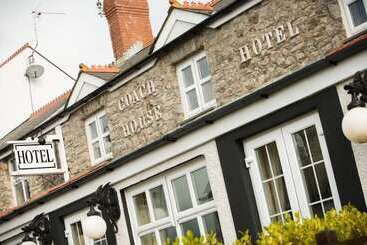 هتل The Coach House