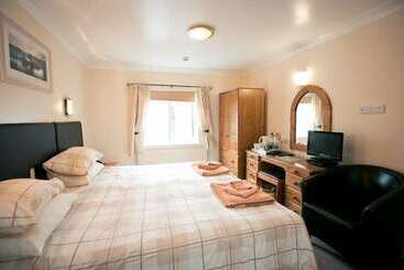 هتل The Coach House