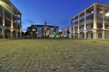 Residences De Bougainville